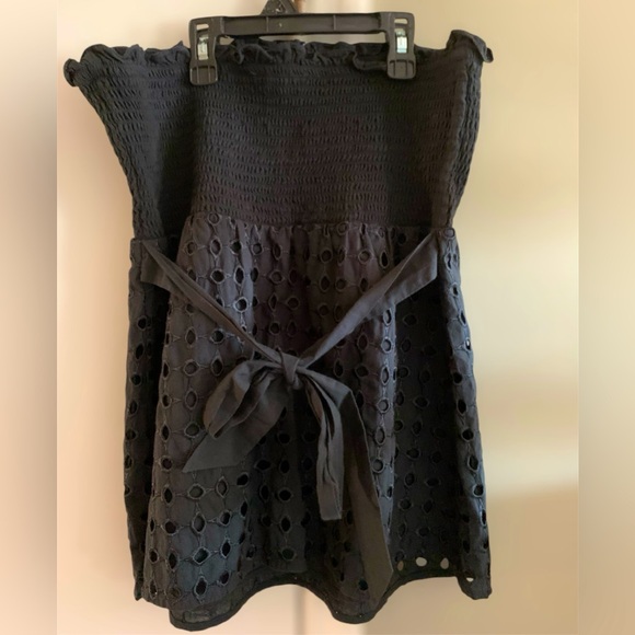 Express smocked strapless top NWT - Picture 2 of 9